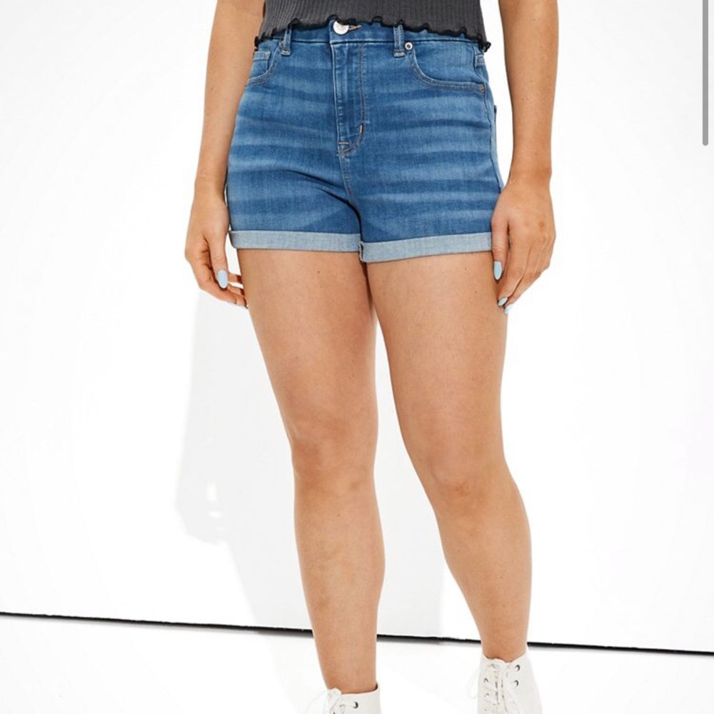 American Eagle Ne(x)t Level Curvy Shorts size 8 - Picture 1 of 6